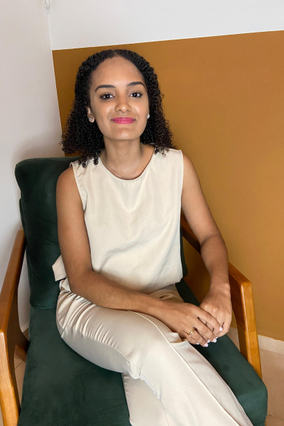Raissa Atílio CRP 06/199492 Orientada pela abordagem Teoria Cognitivo Comportamental e ABA, atende crianças, adolescentes e adultos, típicos e atípicos.